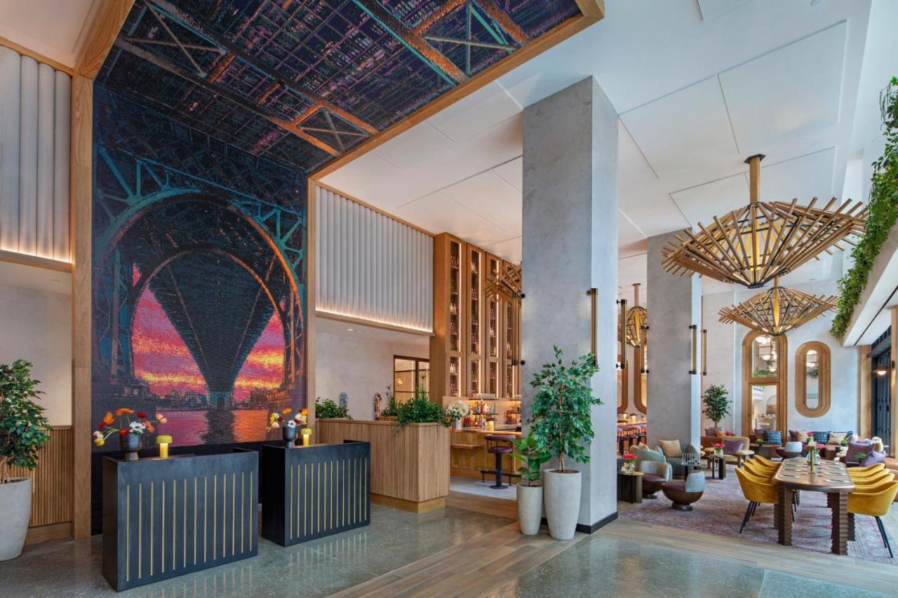 Moxy Brooklyn Williamsburg Hotel นิวยอร์ก ภายนอก รูปภาพ