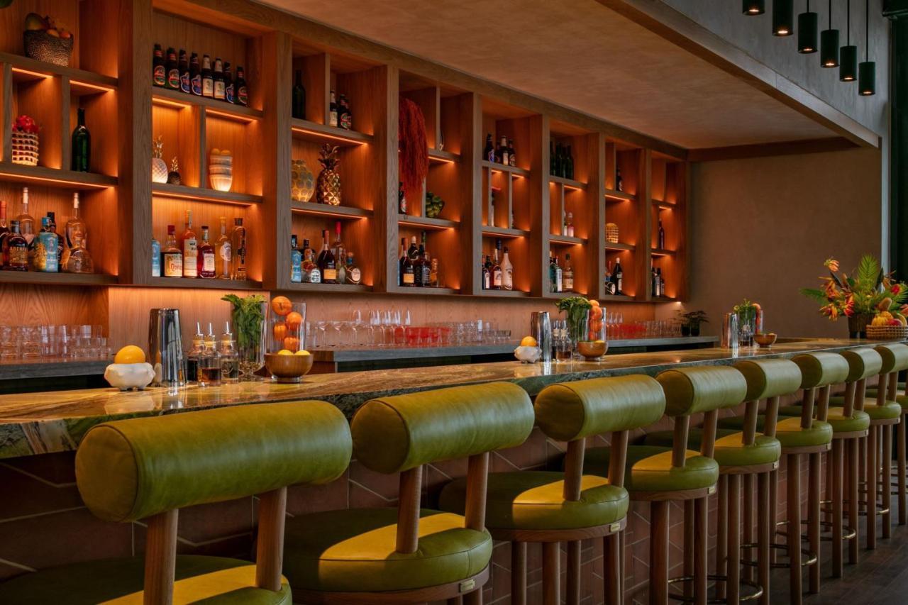 Moxy Brooklyn Williamsburg Hotel นิวยอร์ก ภายนอก รูปภาพ