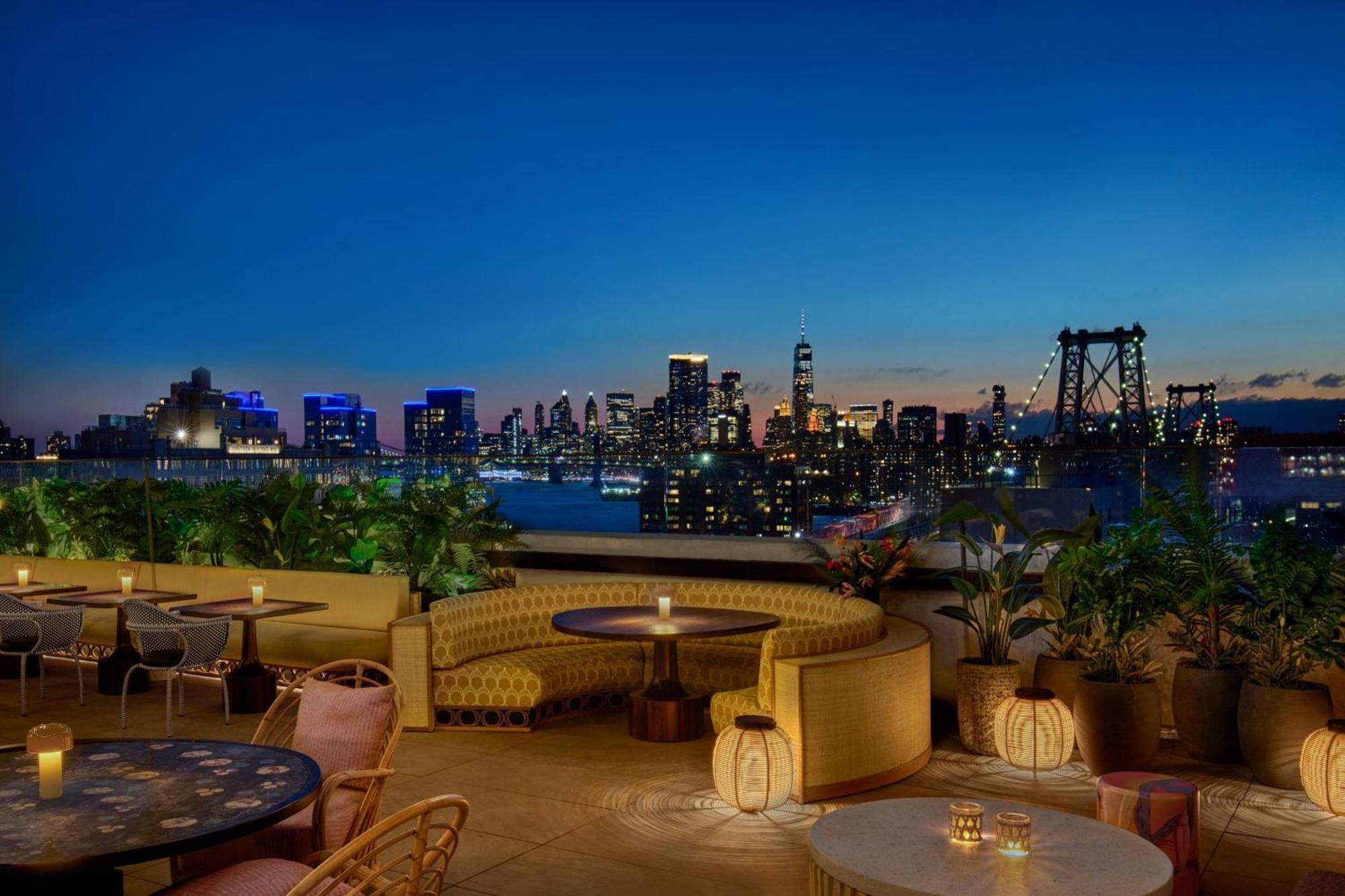 Moxy Brooklyn Williamsburg Hotel นิวยอร์ก ภายนอก รูปภาพ