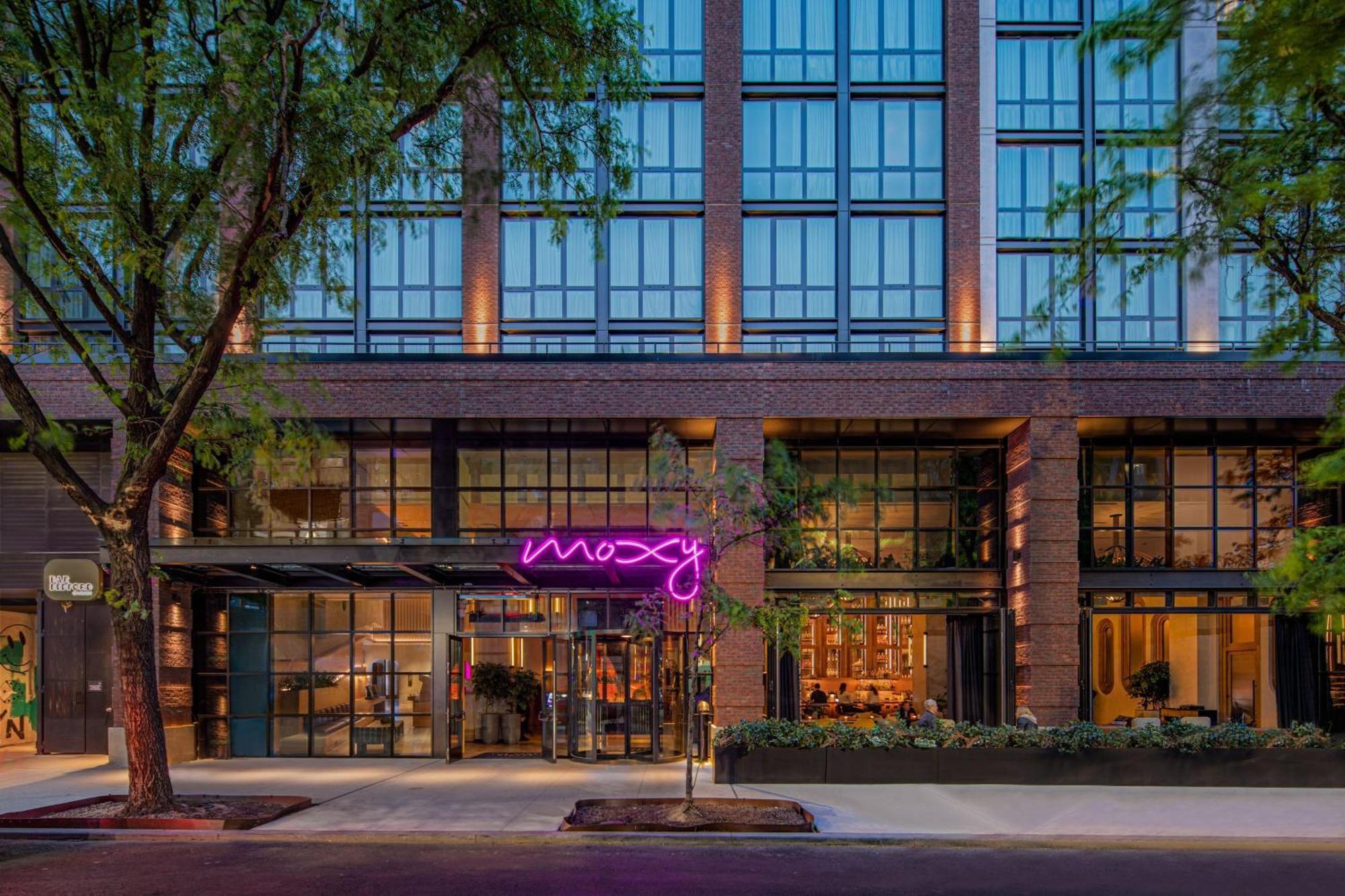 Moxy Brooklyn Williamsburg Hotel นิวยอร์ก ภายนอก รูปภาพ